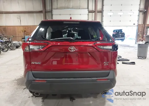 2025 Toyota Rav4 Xle из США, поврежденный, VIN 2T3P1RFV3SW562590